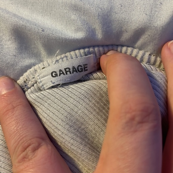 White crop top from garage - Picture 3 of 3